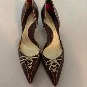 Gianni Bini Brown and Cream Heels with Lace Detail